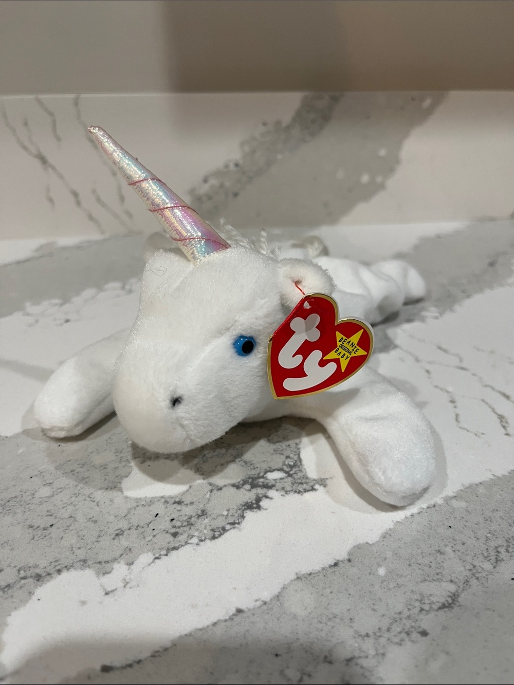 Ty White Unicorn Beanie Baby with Iridescent Horn (Mystic 1994)